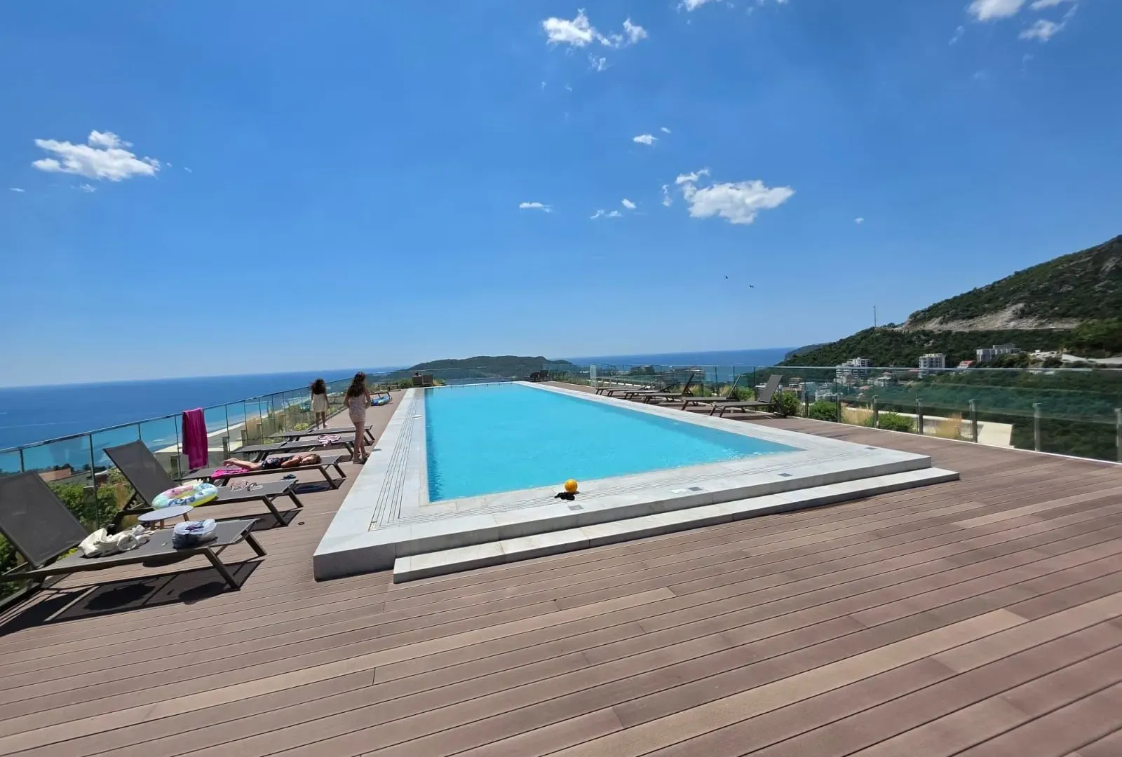 Prodaja, jednosoban stan, 77m², Bečići, Budva