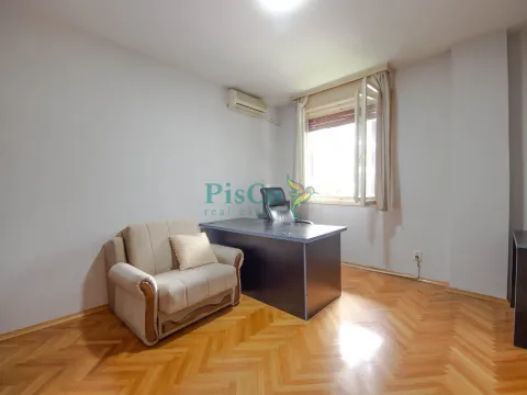 Rent, office space, 60m², Preko Morače, Podgorica - image 6