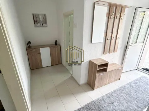 Izdavanje, jednosoban stan, 50m², Stara Varoš, Podgorica - image 4