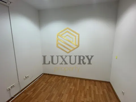 Izdavanje, poslovni prostor, 160m², Obala Morače, Podgorica - image 4