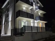 Izdavanje, kuća, 270m², Nemila, Herceg Novi - image 1