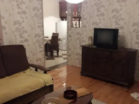 Prodaja, dvosoban stan, 60m², Blok 5, Podgorica - image 2