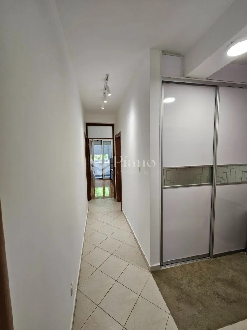 Rent, two bedroom apartment, 60m², Preko Morače, Podgorica