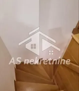 Izdavanje, četvorosoban stan, 115m², Savski Venac, Beograd - image 32