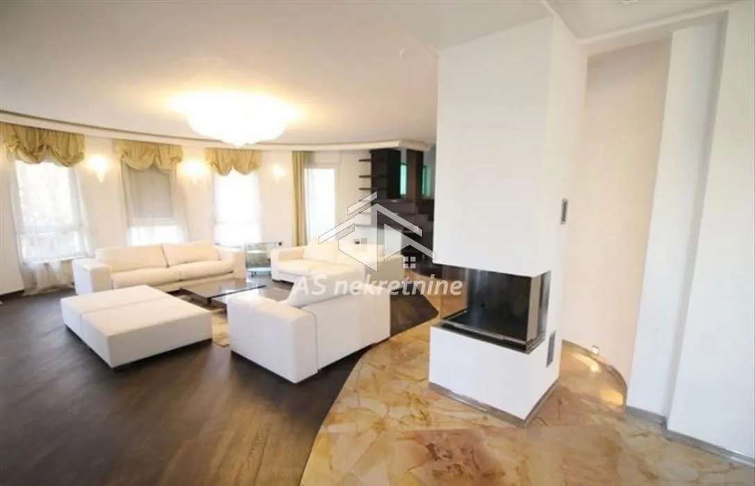 Izdavanje, stan, 220m², Savski Venac, Beograd