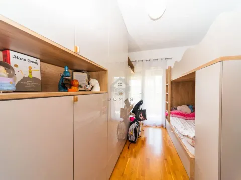 Prodaja, dvosoban stan, 75m², City Kvart, Podgorica - image 8