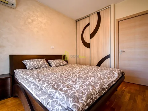 Izdavanje, trosoban stan, 120m², City Kvart, Podgorica - image 13