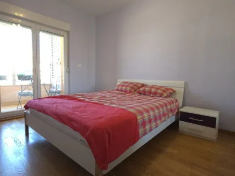 Prodaja, jednosoban stan, 53m², City Kvart, Podgorica - image 7