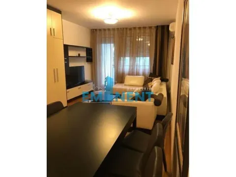 Rent, three bedroom apartment, 80m², Novi Beograd Blok 22, Novi Beograd Sve Podlokacije - image 4
