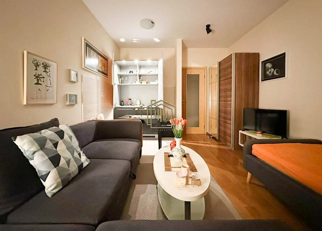 Izdavanje, stan, 29m², Blok 6, Podgorica