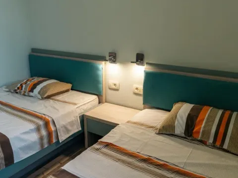 Prodaja, trosoban stan, 234m², Bečići, Budva - image 10