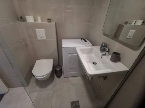 Prodaja, jednosoban stan, 58m², Preko Morače, Podgorica - image 15