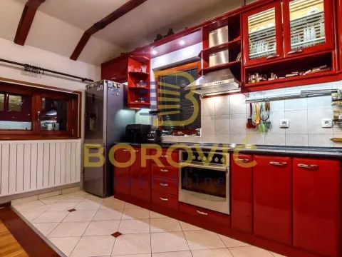 Sale, four bedroom apartment, 104m², Stari Grad, Beograd - image 8