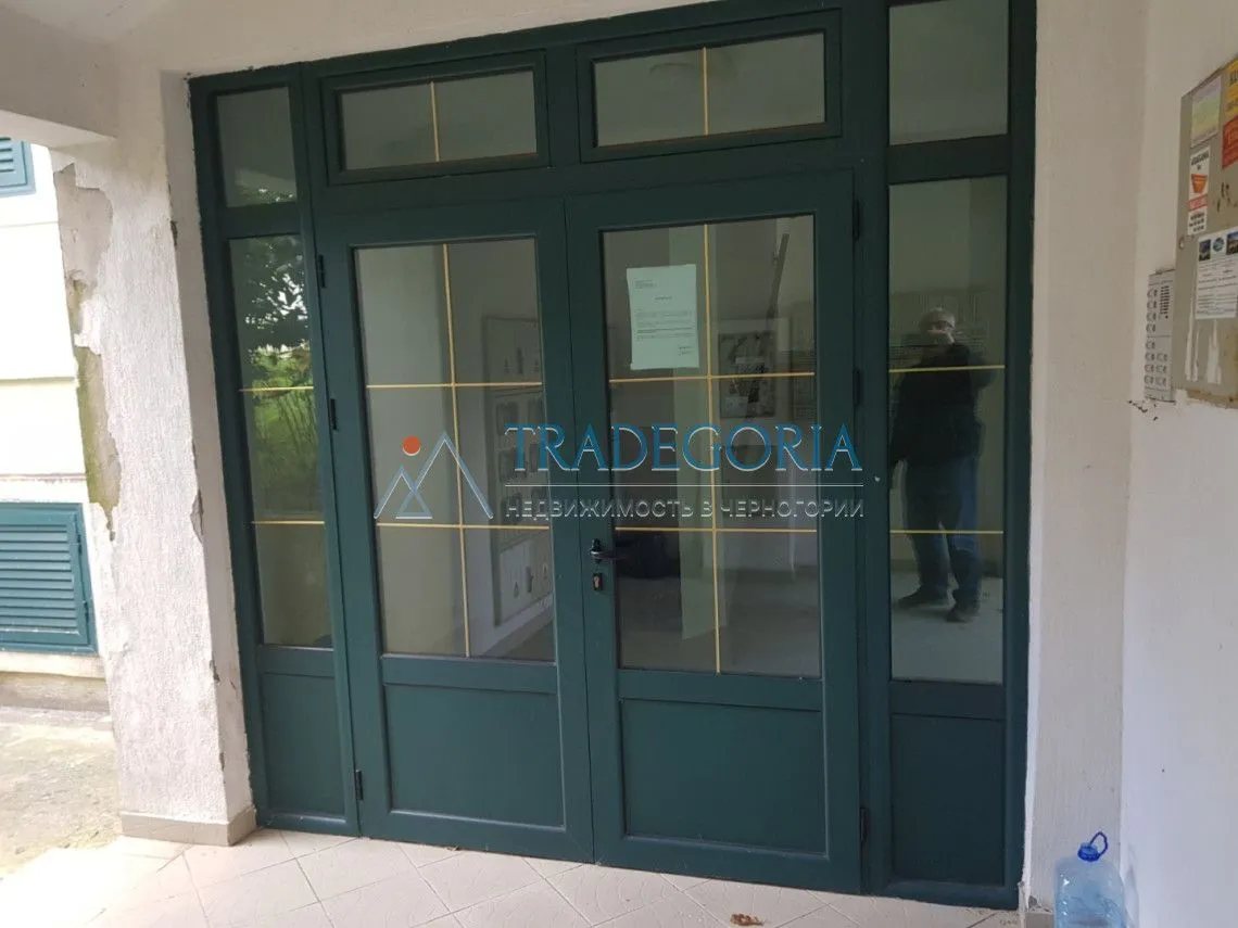 Prodaja, jednosoban stan, 50m², Petrovac, Budva