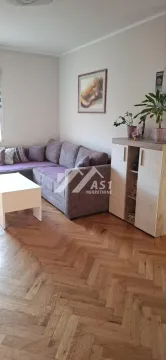 Izdavanje, dvosoban stan, 46m², Centar, Novi Sad - image 2