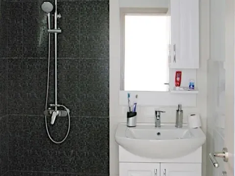 Sale, house, 200m², Meterizi, Ulcinj - image 16