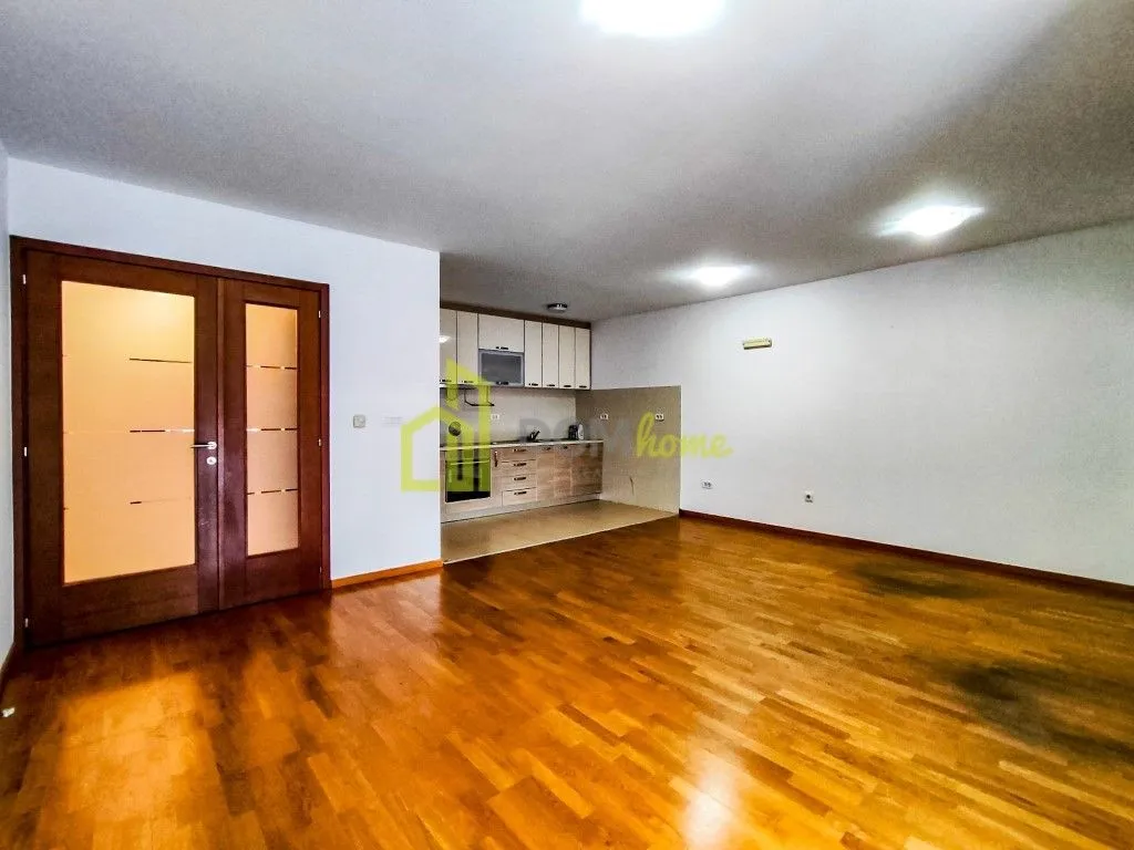 Rent, two bedroom apartment, 85m², Tološka šuma, Podgorica