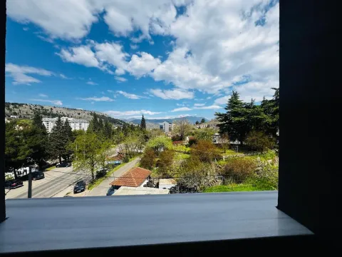 Rent, one bedroom apartment, 35m², Centar, Podgorica - image 10