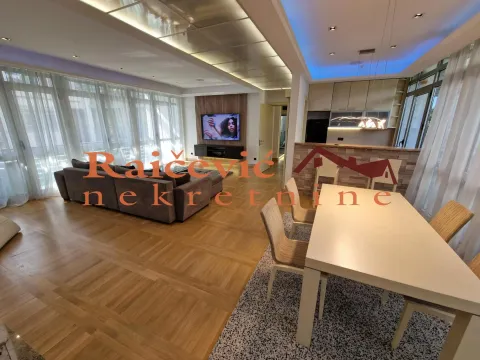 Izdavanje, četvorosoban stan, 148m², Savski Venac, Beograd - image 3