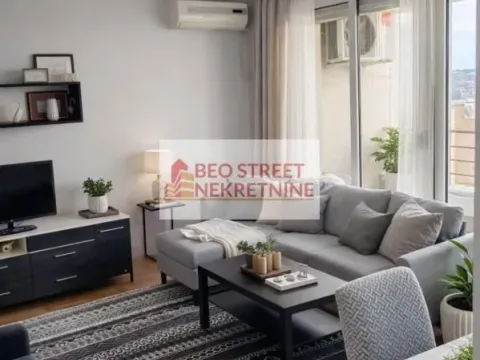 Stan in Voždovac Sve Podlokacije