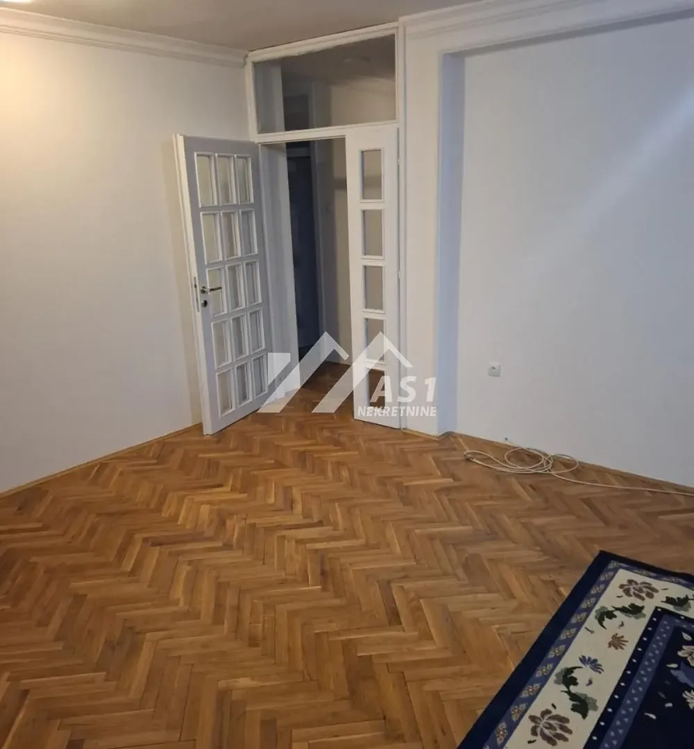 Rent, four bedroom apartment, 96m², Rotkvarija, Novi Sad Sve Podlokacije