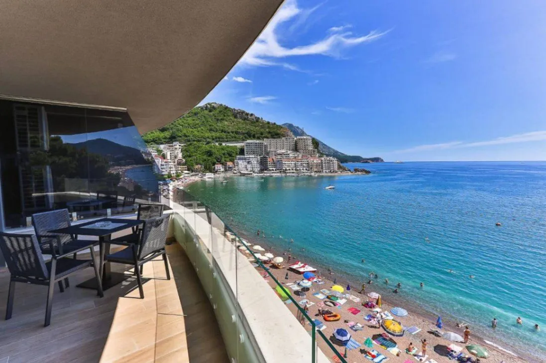 Rent, apartment, 100m², Bečići, Budva