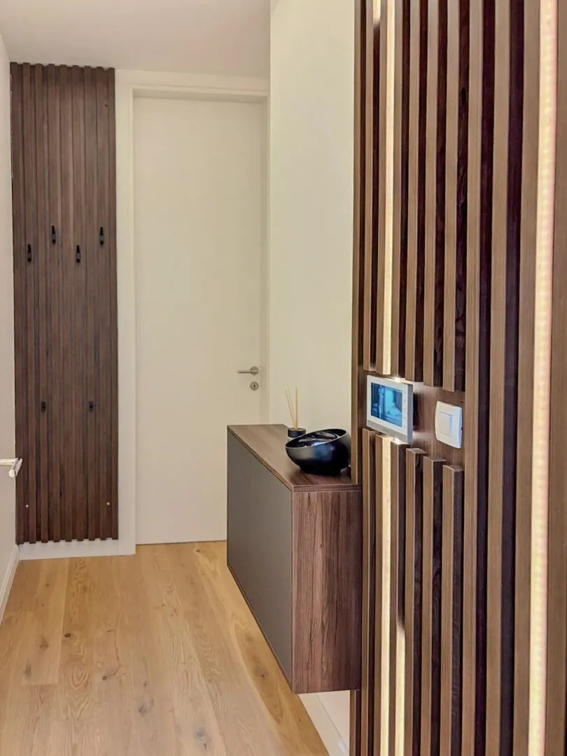 Izdavanje, jednosoban stan, 68m², Donja Lastva, Tivat