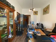 Izdavanje, trosoban stan, 90m², Kalenić Pijaca, Vračar Sve Podlokacije - image 2