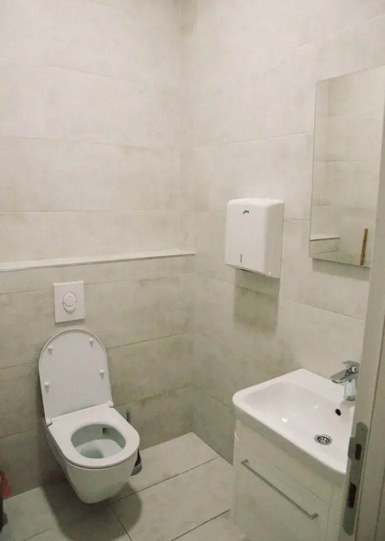 Rent, office space, 93m², City Kvart, Podgorica