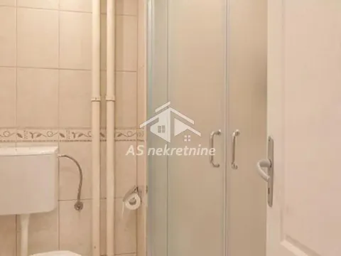 Izdavanje, stan, 87m², Zeleni Venac, Beograd - image 16