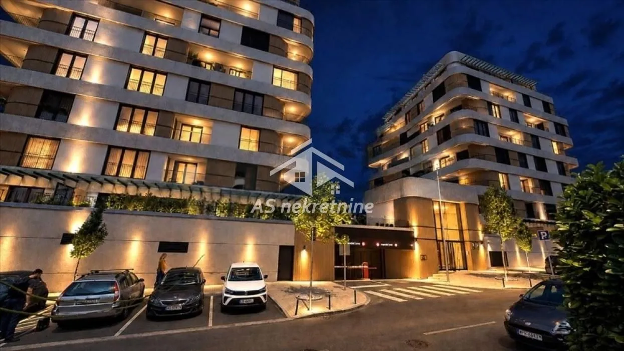 Izdavanje, dvosoban stan, 52m², Banovo Brdo, Beograd