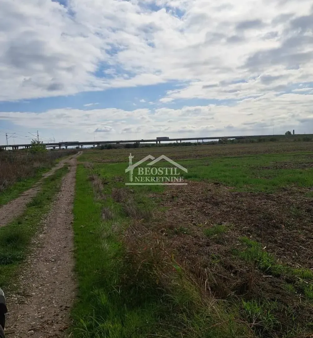Prodaja, plac, 4600m², Batajnica, Beograd