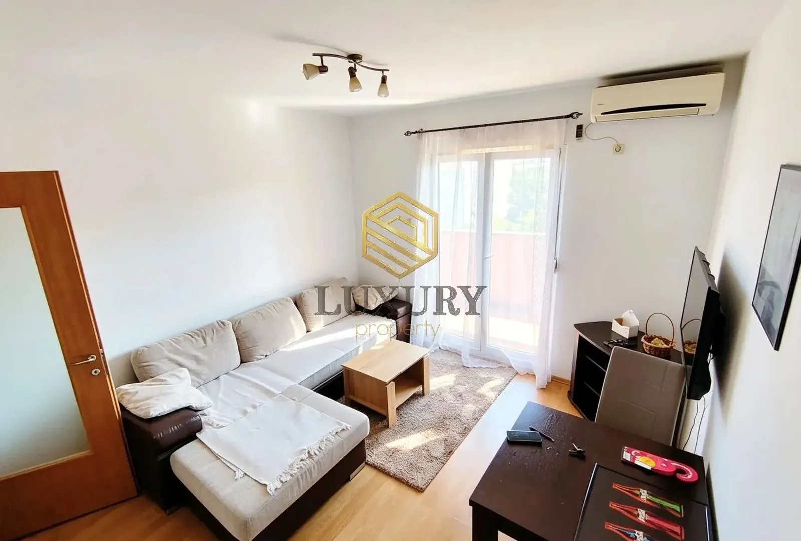 Rent, studio apartment, 28m², Zabjelo, Podgorica