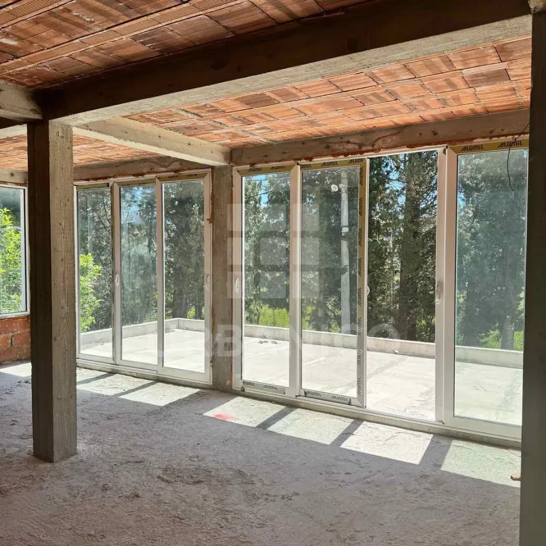 Sale, house, 200m², Zagrađe, Bar