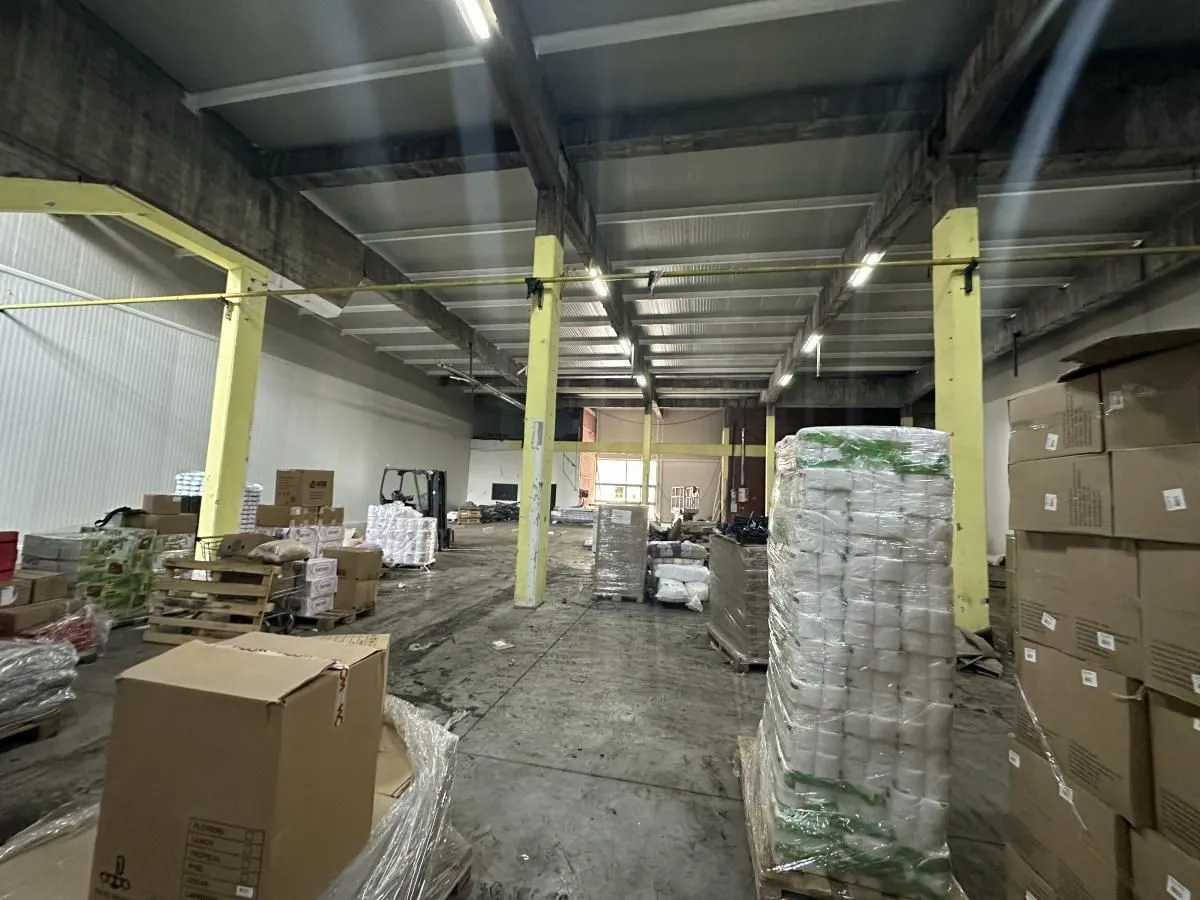 Rent, office space, 980m², Niš, Srbija