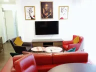 Izdavanje, trosoban stan, 64m², Vračar Sve Podlokacije, Beograd - image 1