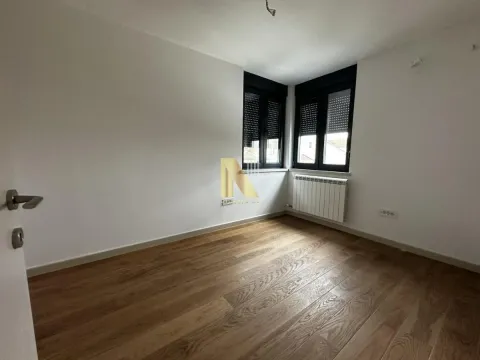 Prodaja, četvorosoban stan, 81m², Salajka, Novi Sad Sve Podlokacije - image 7