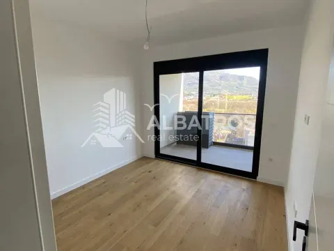 Prodaja, jednosoban stan, 55m², Centar, Bar - image 3