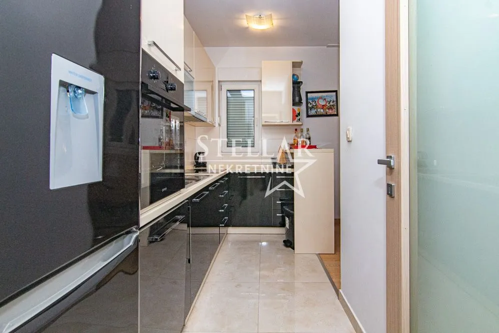 Izdavanje, dvosoban stan, 73m², City Kvart, Podgorica