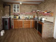 Izdavanje, poslovni prostor, 115m², Irig, Srbija - image 6