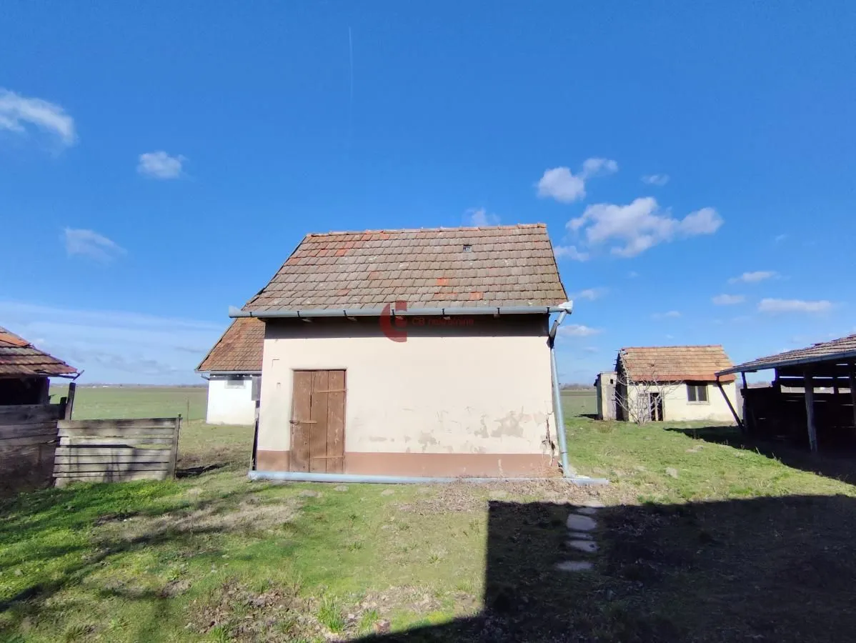 Prodaja, kuća, 185m², Šupljak, Subotica