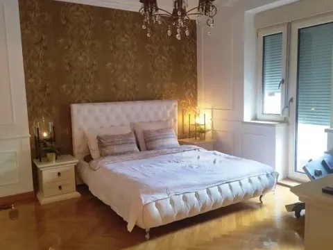 Izdavanje, dvosoban stan, 62m², Vračar Sve Podlokacije, Beograd - image 6