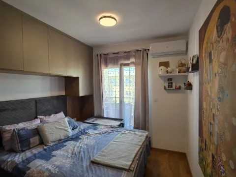 Izdavanje, jednosoban stan, 48m², New City, Podgorica - image 4