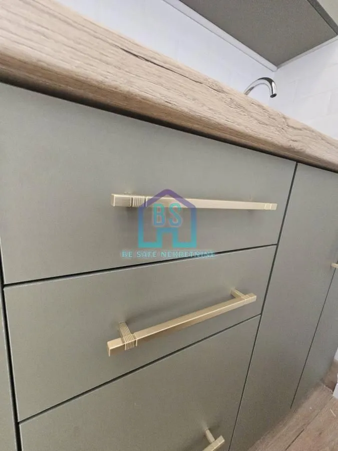 Prodaja, jednosoban stan, 21m², Stari grad, Novi Sad
