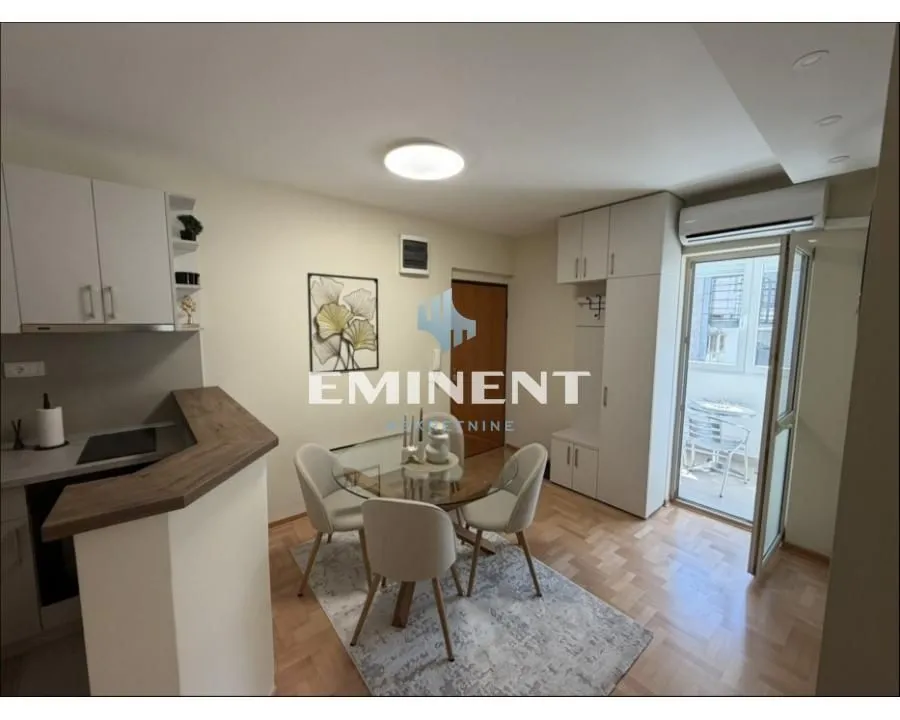 Rent, two bedroom apartment, 54m², Vračar Hram, Vračar Sve Podlokacije