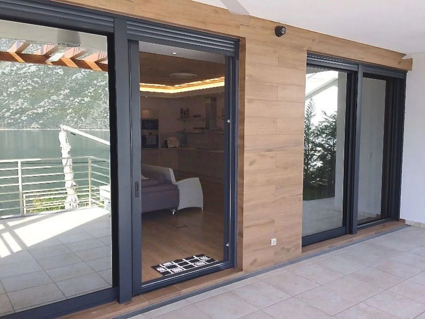 Sale, house, 325m², Stoliv, Kotor