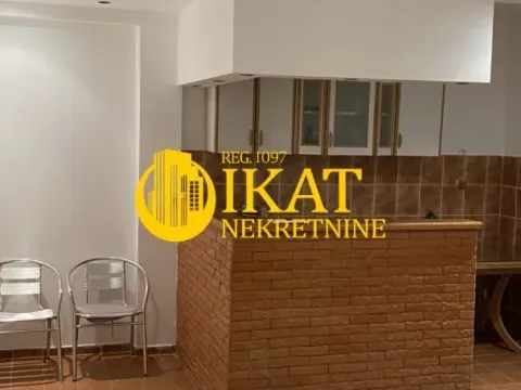 Izdavanje, trosoban stan, 45m², Gradska Bolnica, Zvezdara Sve Podlokacije - image 3