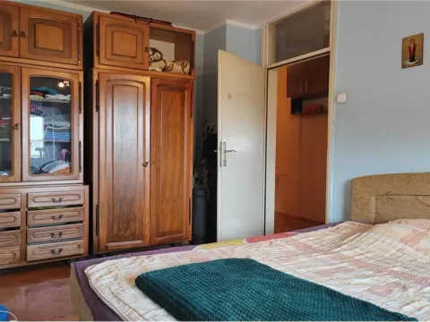 Sale, two bedroom apartment, 74m², Niš, Srbija - image 9