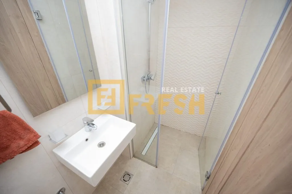 Rent, two bedroom apartment, 71m², Master Kvart, Podgorica