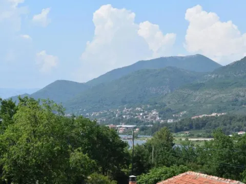 Prodaja, kuća, 469m², Đuraševići, Tivat
